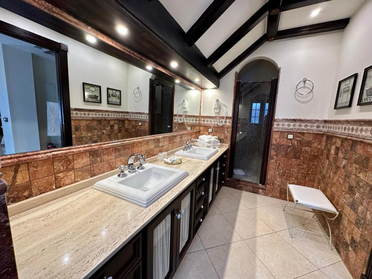 Hotel Boutique Casa Veracruz Estepona Bagian luar foto